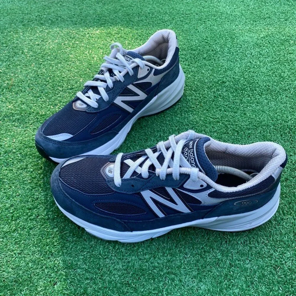 NEW BALANCE 990 V6 - Women’s Running Shoes - SIZE 8.5